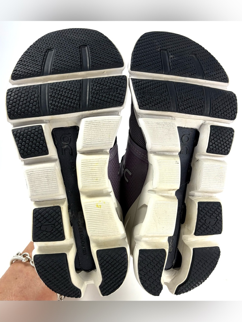 On Cloudflyer 4 Women’s Running Shoes Shark Pearl Purple Size 6 - Picture 9 of 14